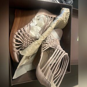 B. Makowsky Blush Women's Sandals